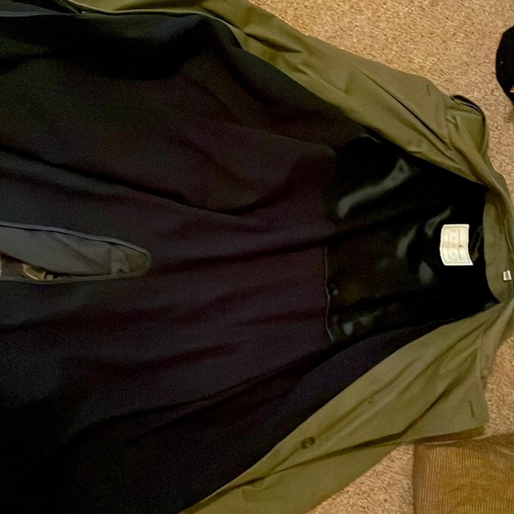 Vintage London Fog Towne Trench - Picture 5 of 5